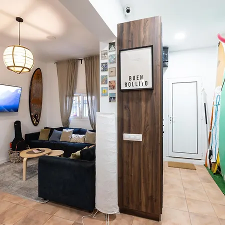 호스텔 Kite & Surf Nomad House *