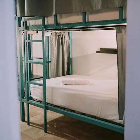 بيت شباب Kite & Surf Nomad House لاس بالماس دي غران كاناريا