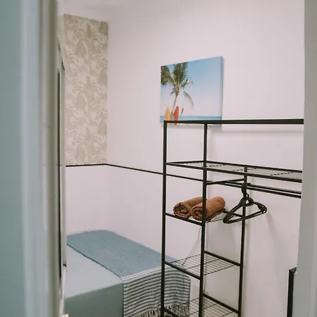 بيت شباب Kite & Surf Nomad House