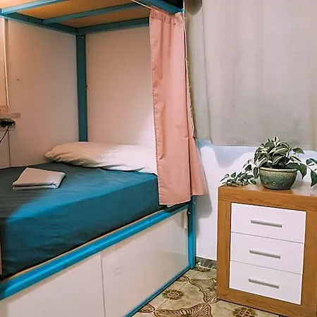Kite & Surf Nomad House Las Palmas de Gran Canaria