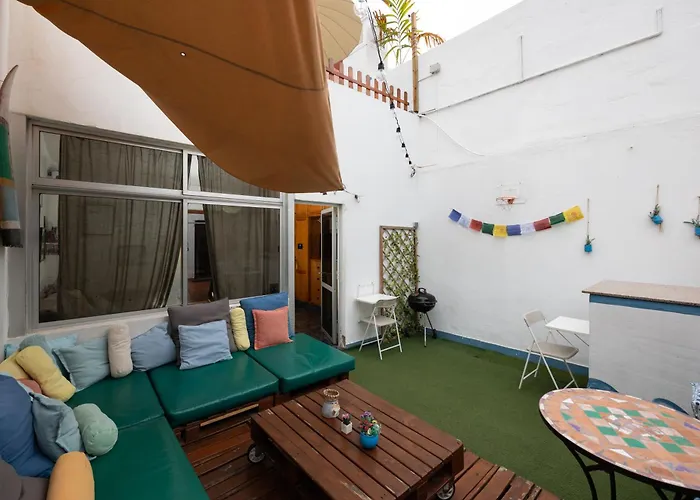 Hostel Kite & Surf Nomad House